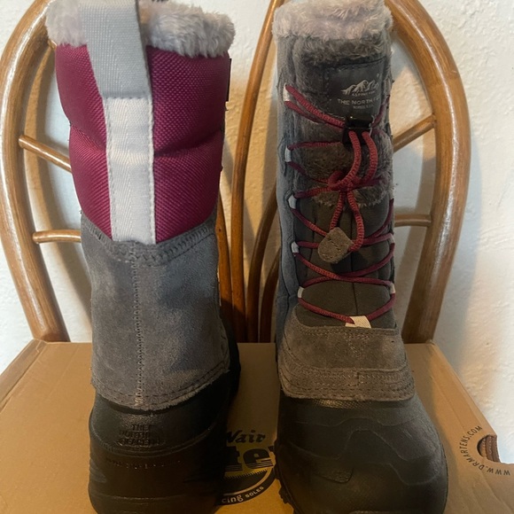 The North Face New Snow Boots - Picture 5 of 6